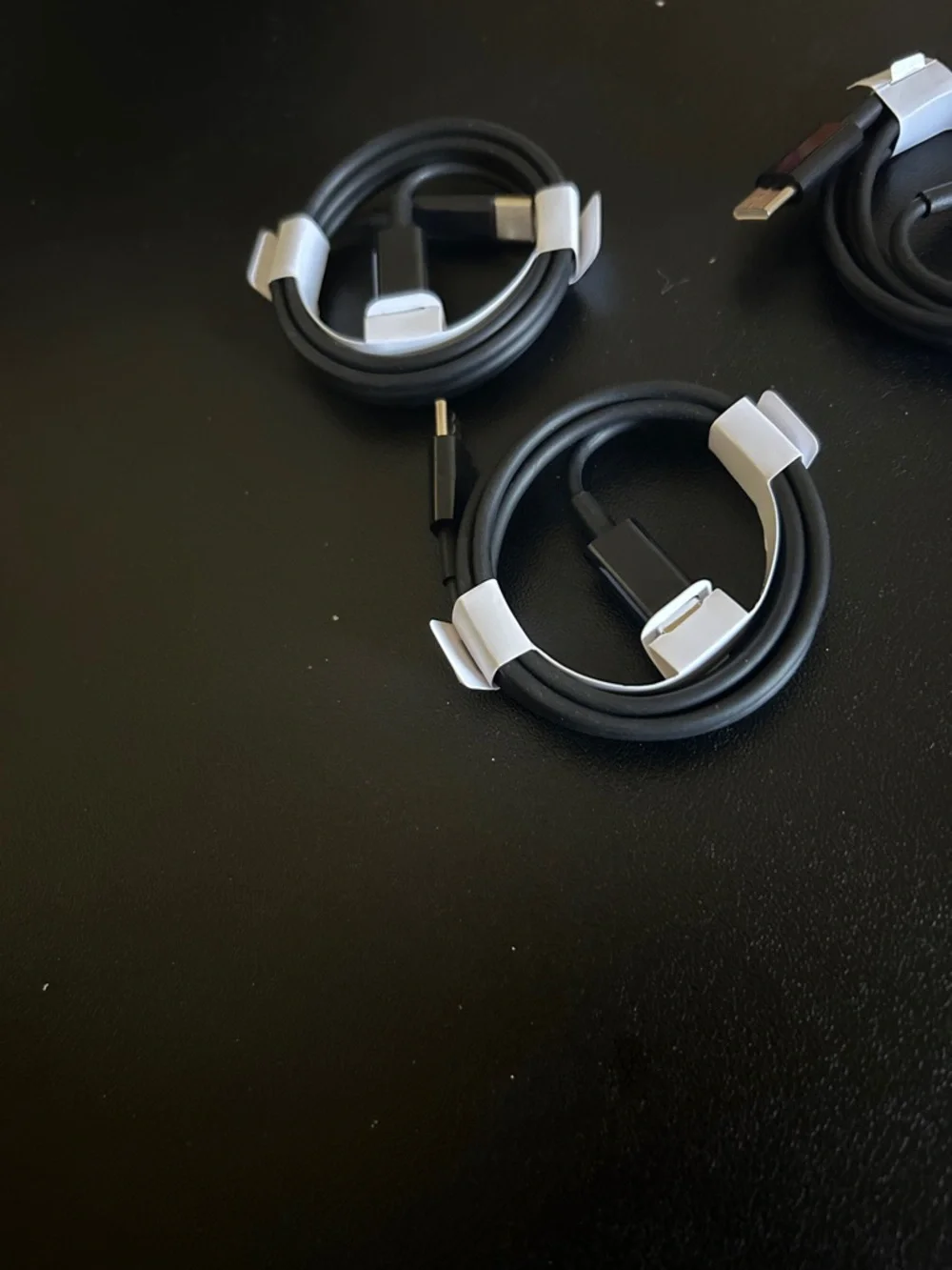 Samsung Black USB-C Charging Cables with Silver Clip